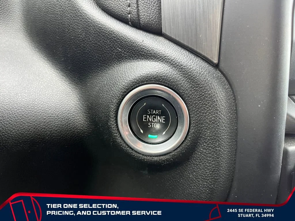 Used 2021 ONYX BLACK GMC Denali image 29