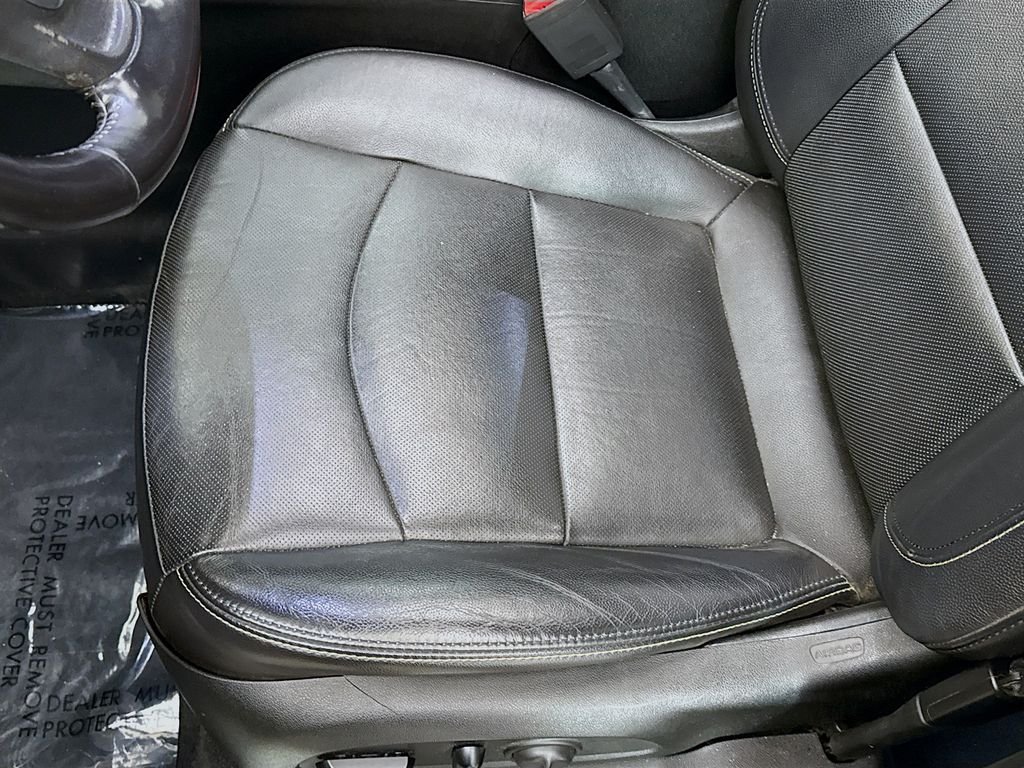 Used 2020 Chocolate Metallic Chevrolet Premier image 22