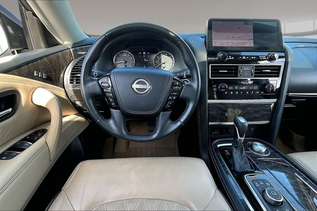 Used 2021 White Nissan Platinum image 5