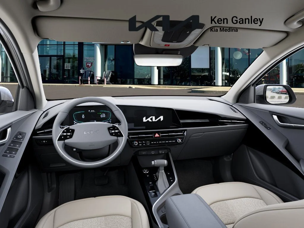 New 2026 Snow White Pearl Kia EX image 14
