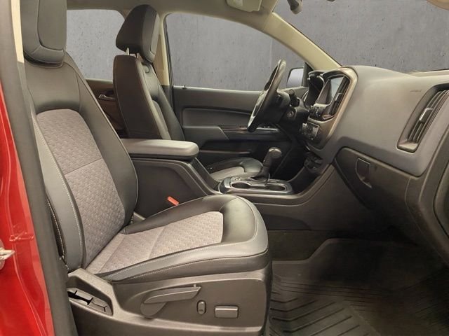 Used 2016 Red Chevrolet Z71 image 21