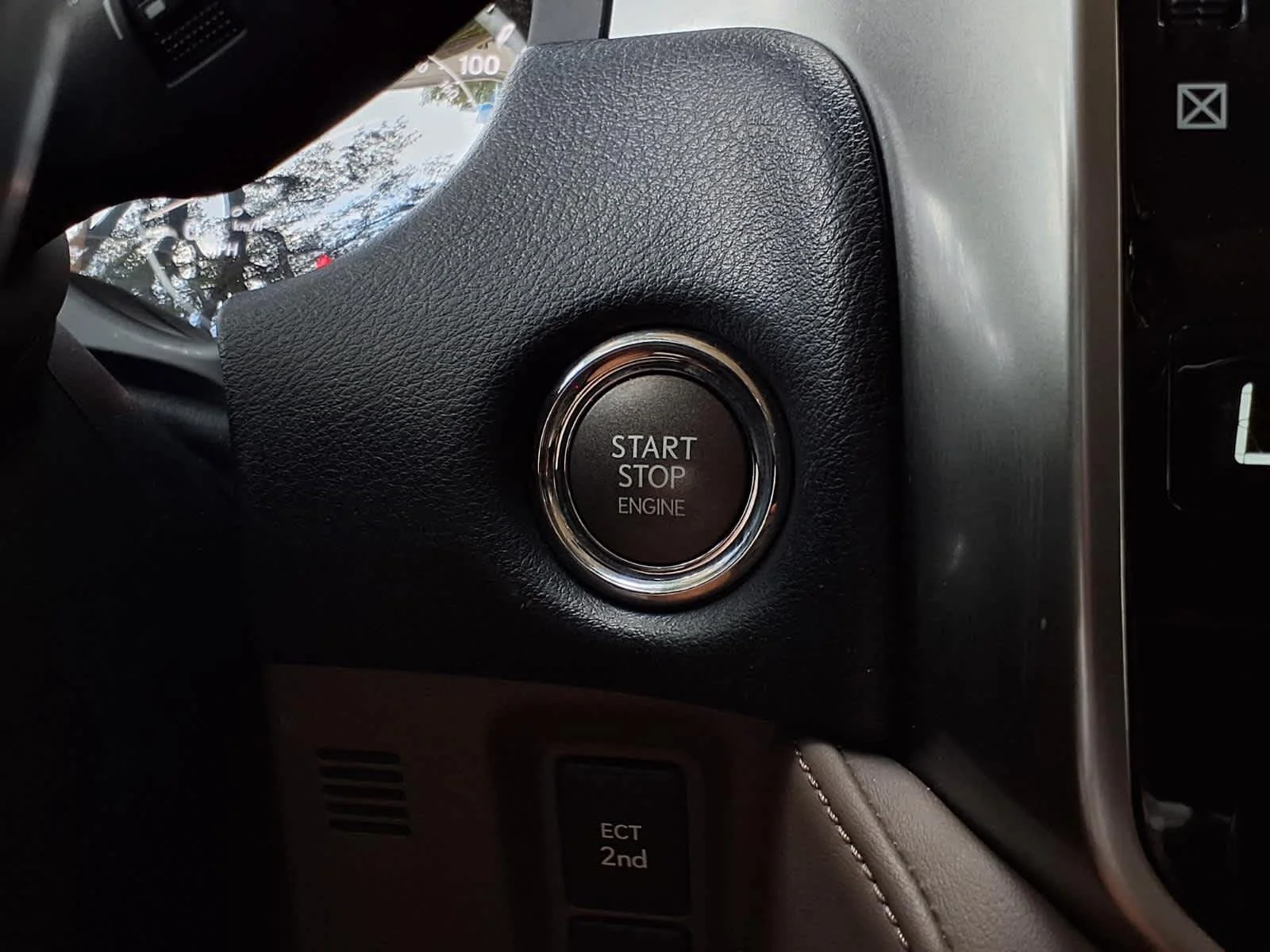 Used 2023  Lexus GX 460 Luxury image 23