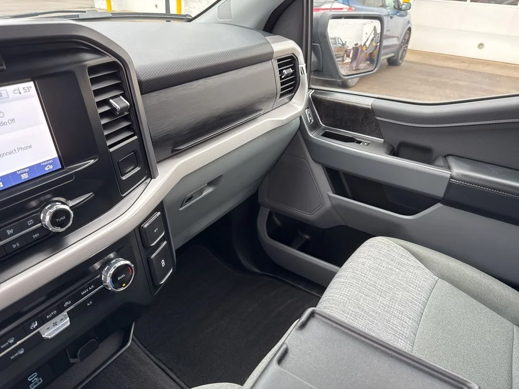 Used 2023 Carbonized Gray Metallic Ford XLT image 26
