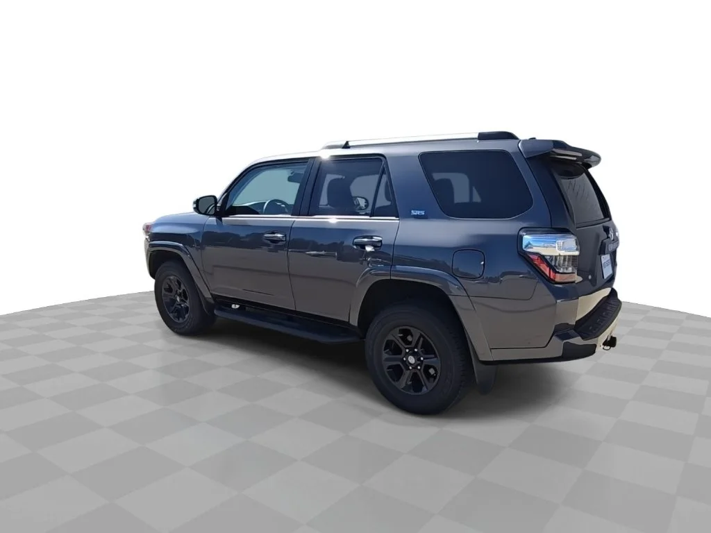 Used 2022 Gray Toyota SR5 Premium image 7