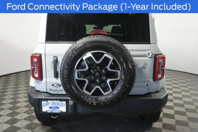 New 2026 Avalanche Gray Ford Outer Banks® image 4