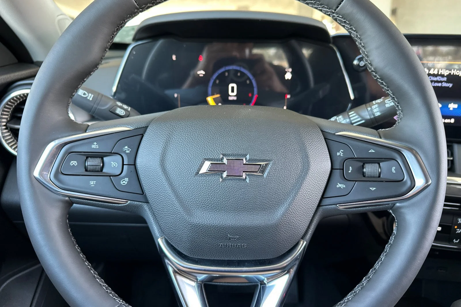 New 2026 Cacti Green Chevrolet ACTIV image 23