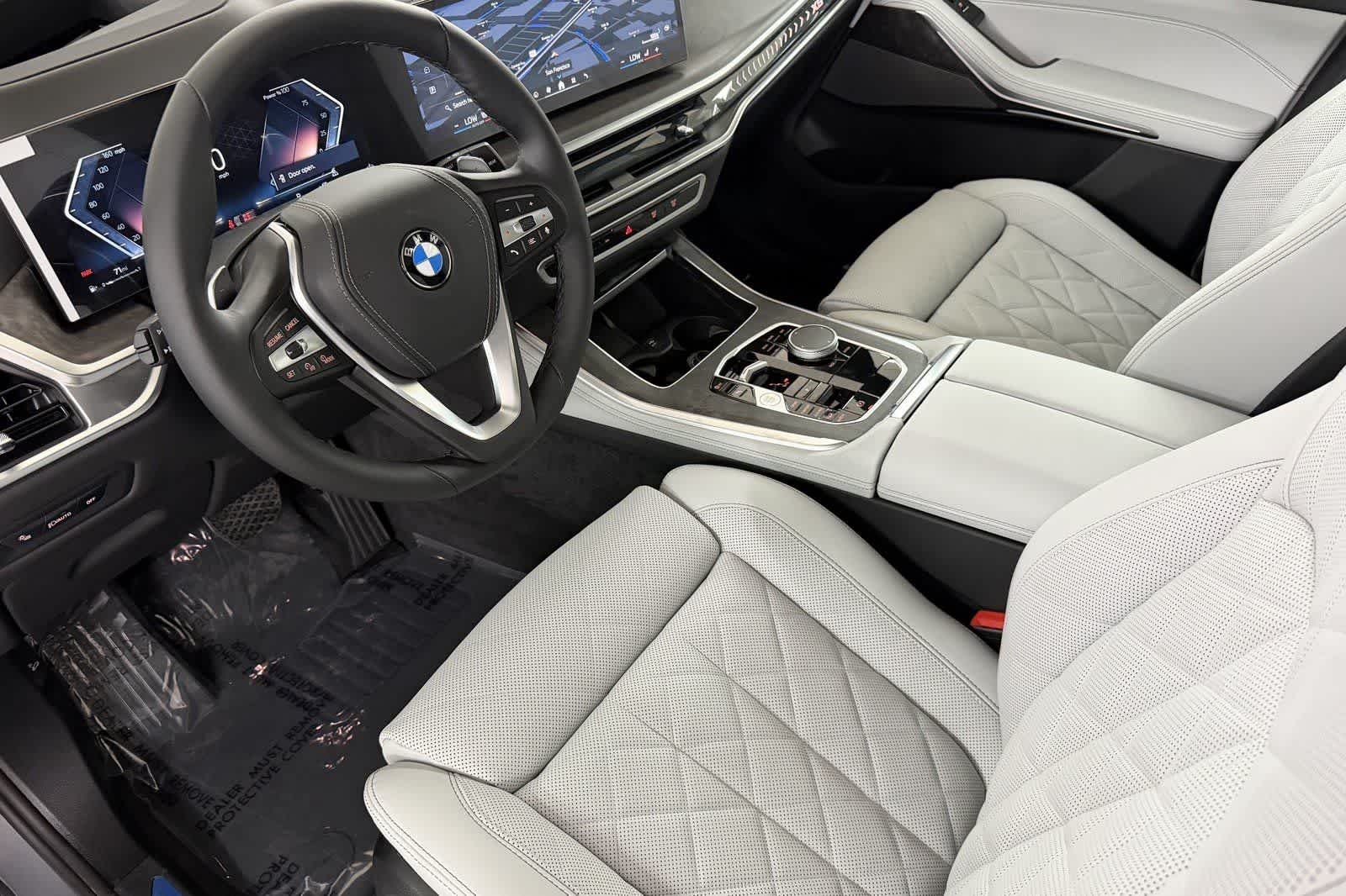 New 2026 Skyscraper Grey Metallic BMW xDrive40i image 11