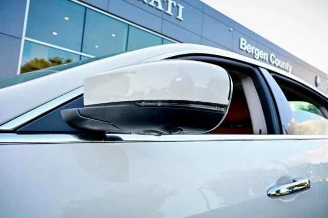 Used 2022 BLUE Maserati Modena Q4 ~~ image 15