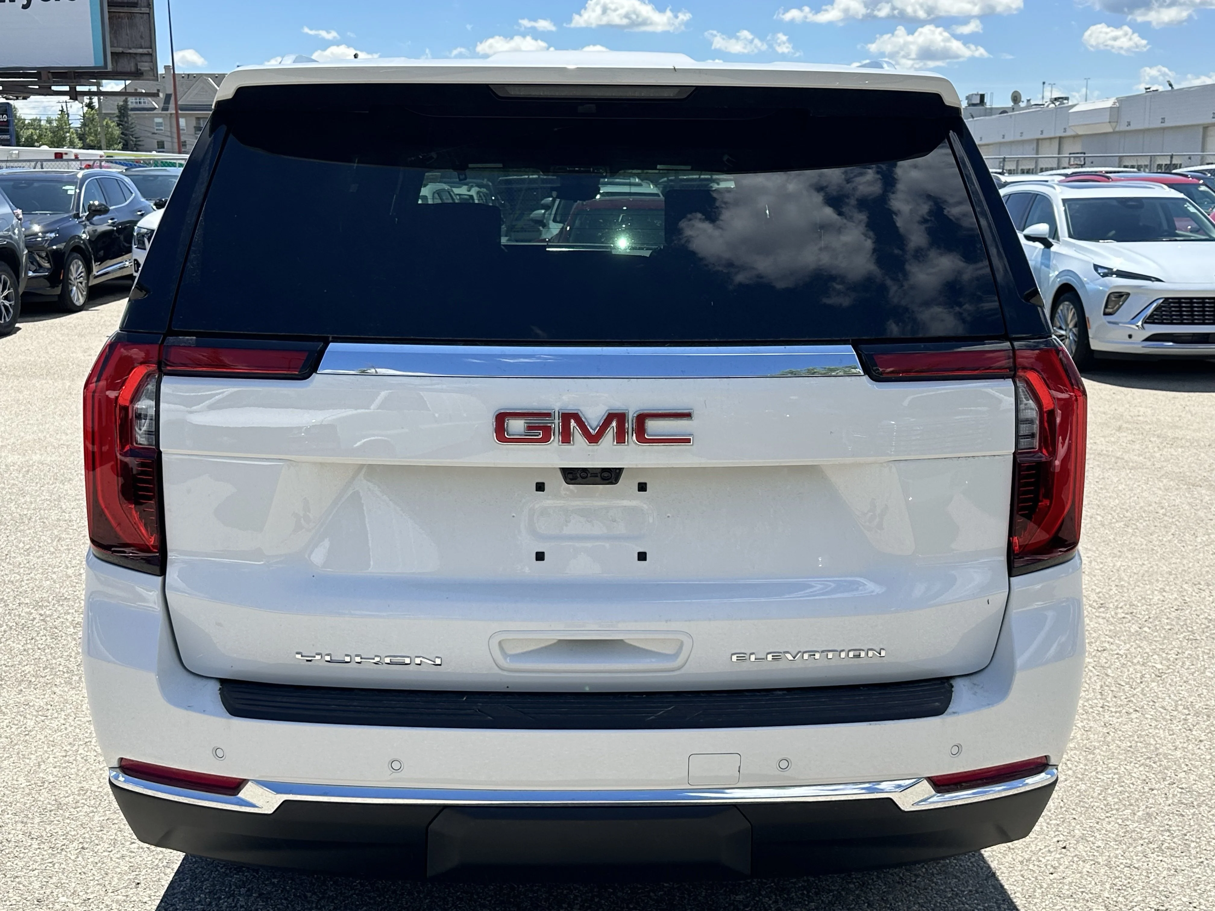 New 2026 Summit White GMC Elevation image 5