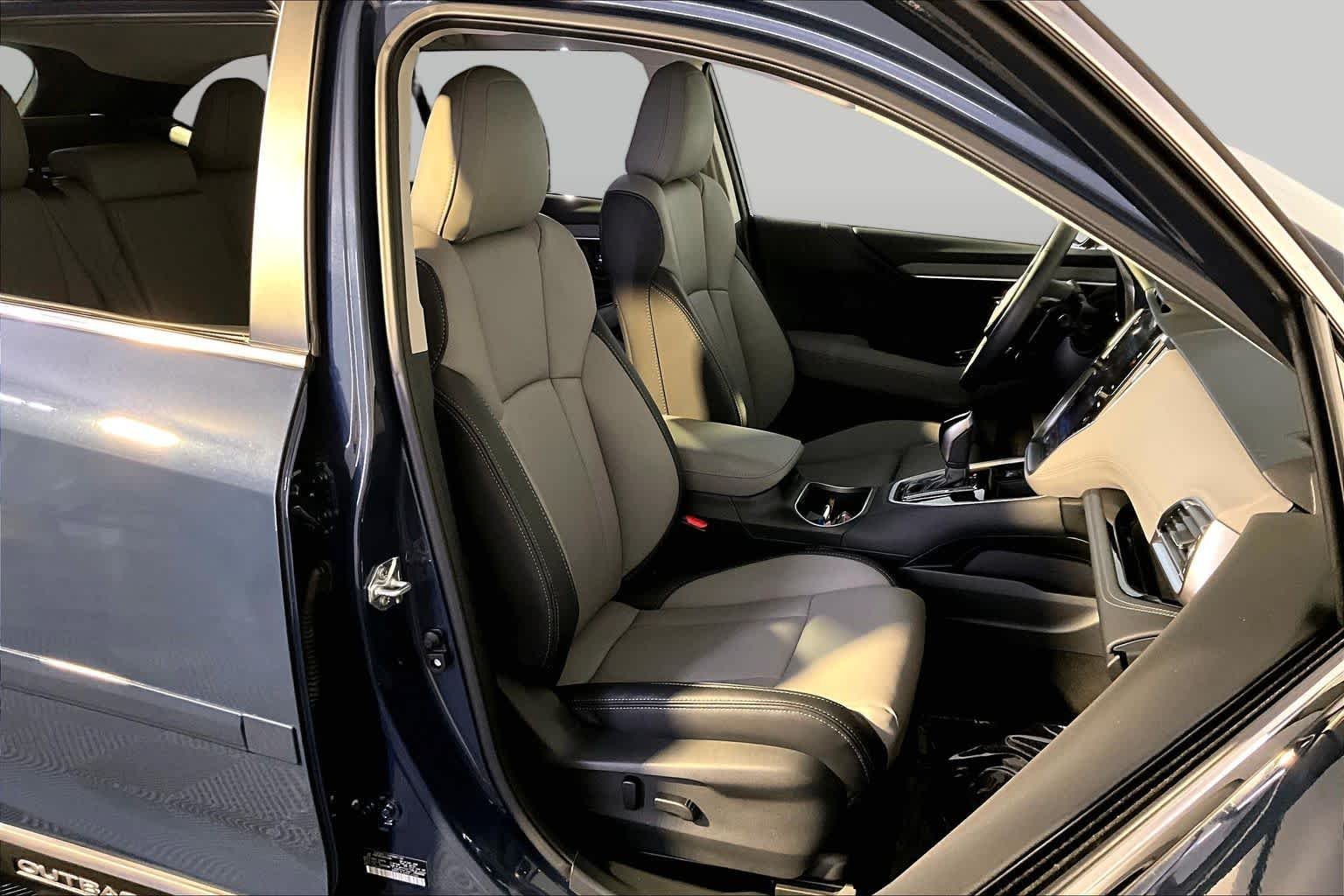 Used 2025 Cosmic Blue Pearl Subaru Limited image 7