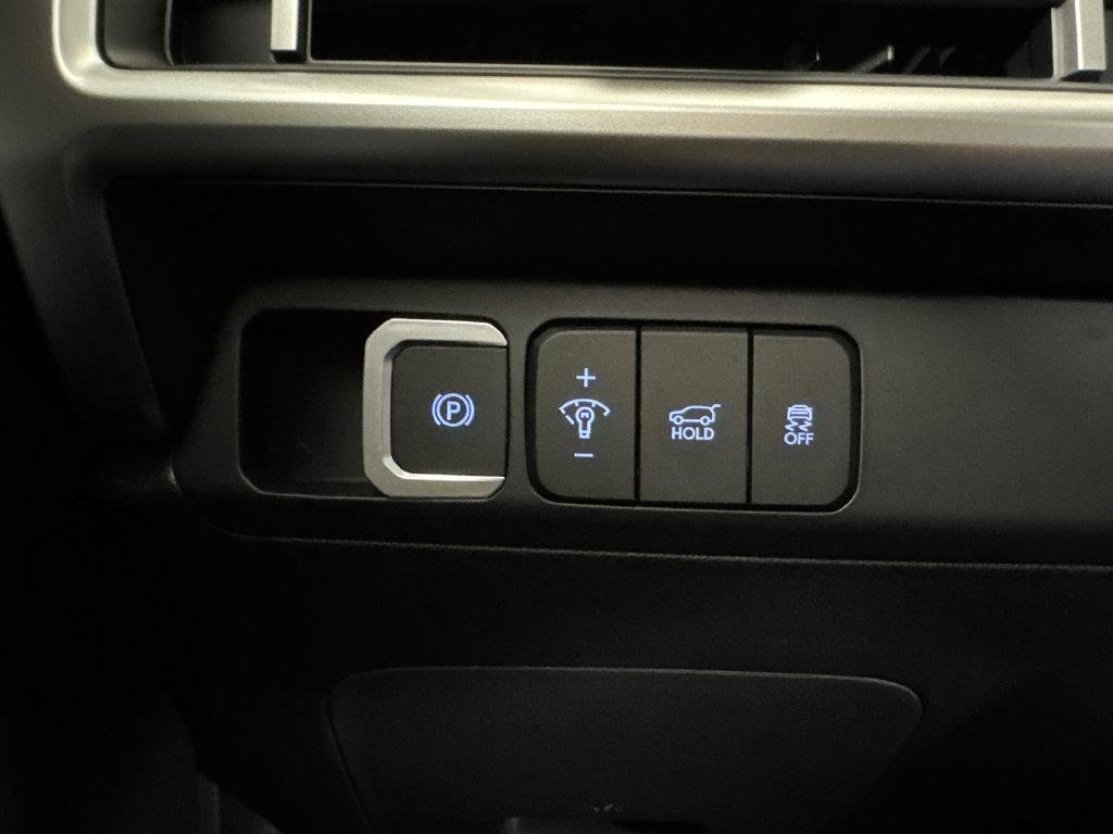 New 2027 Gray Hyundai SEL AWD image 26