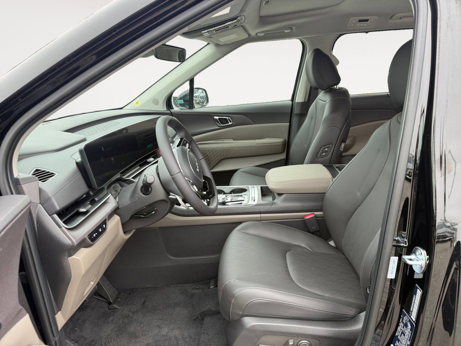 New 2026 Aurora Black Pearl Kia SX image 10
