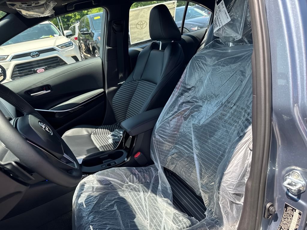 New 2026 Celestite with Midnight Black Metallic roof Toyota XSE image 14