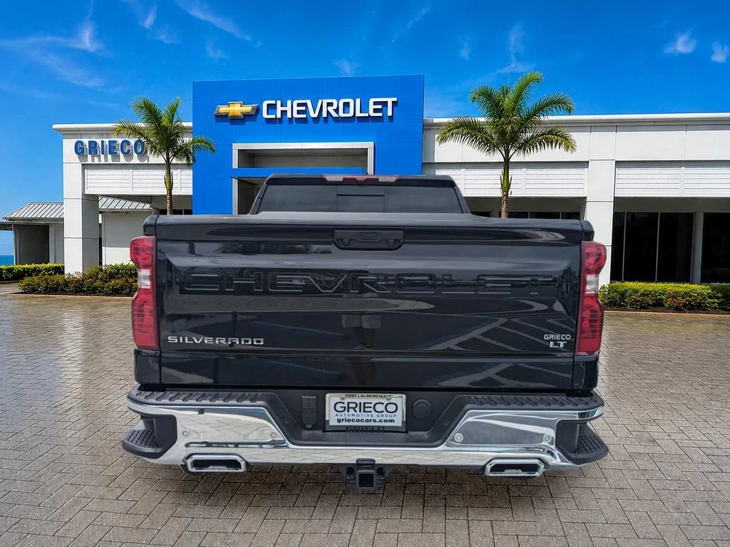 2026 Chevrolet Silverado 1500 LT - Photo 10