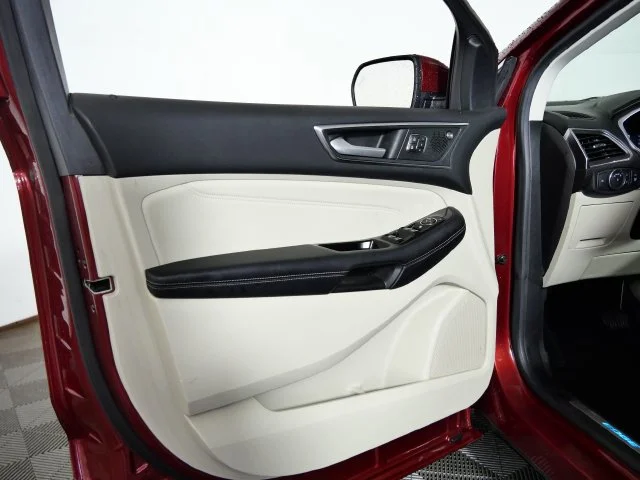 Used 2019 Red Ford Titanium image 16