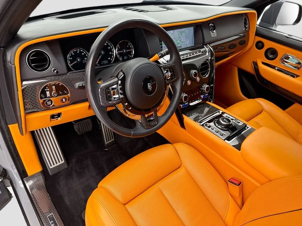 Used 2022 Burnout Gray Rolls-Royce Black Badge image 9