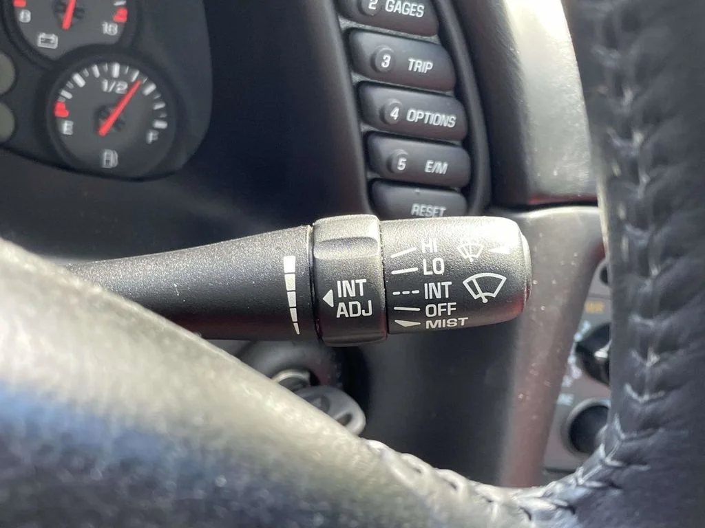 Used 2004 Black Chevrolet Z06 image 26