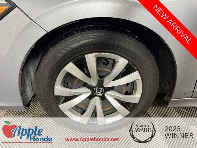 Used 2022 Meteorite Gray Metallic Honda LX image 9