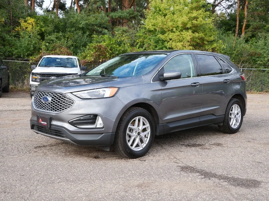Used 2024 Ford Edge SEL with VIN 2FMPK4J92RBA04006 for sale in White Bear Lake, Minnesota