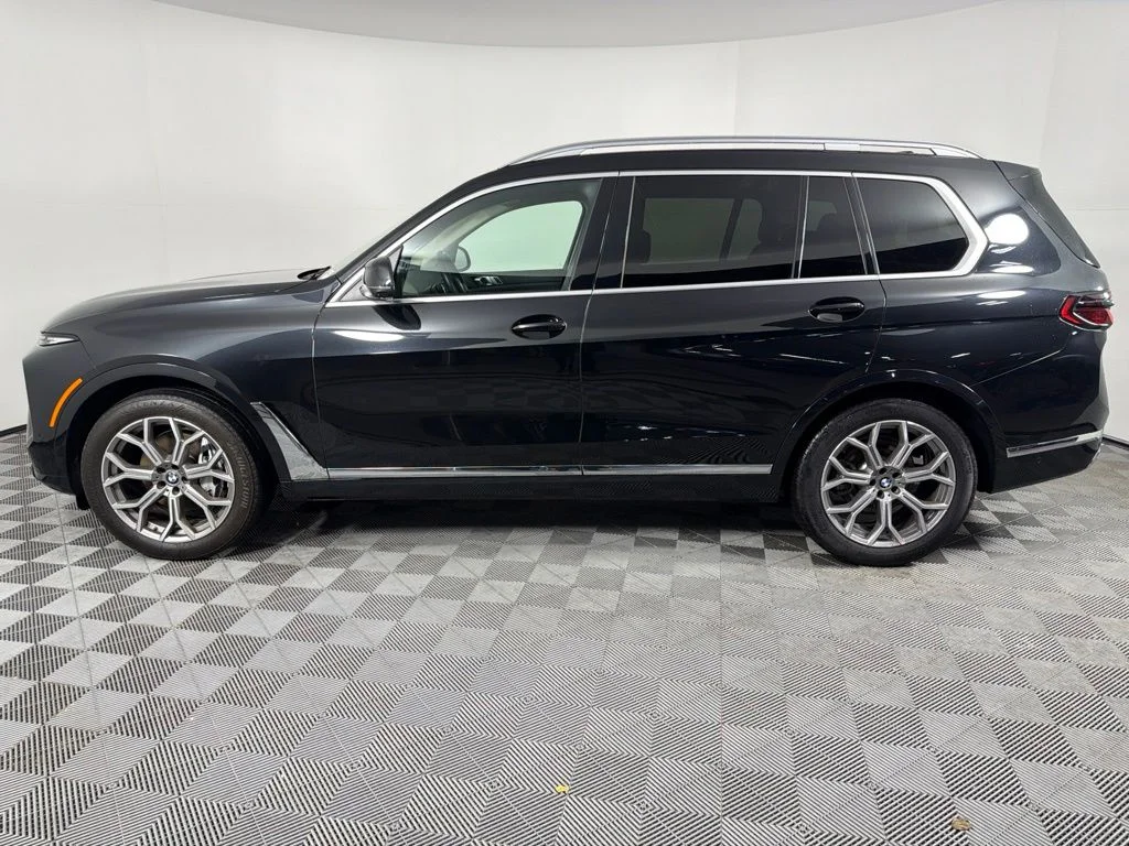 2023 BMW X7 40i - Photo 8