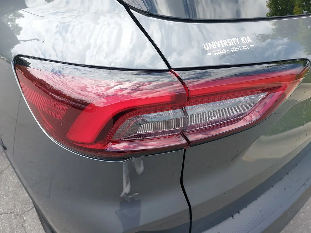 Used 2025 Gray Ford ST-Line image 32