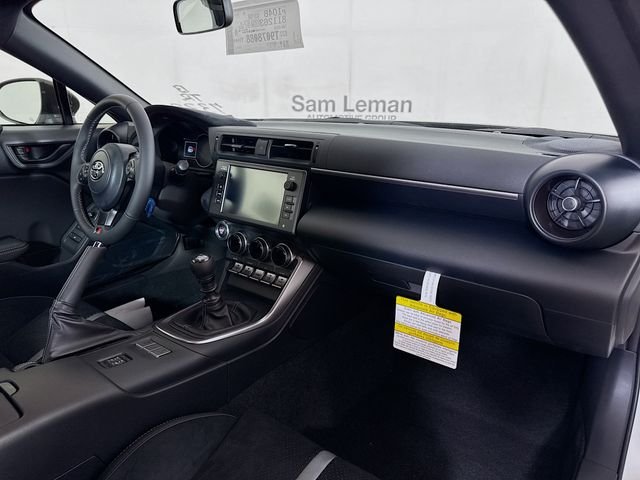2026 Toyota GR86 Premium - Photo 27