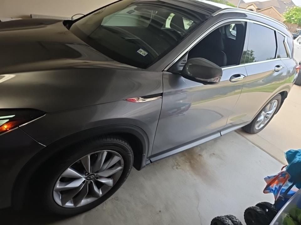 Certified Used 2022 Gray INFINITI ESSENTIAL image 9