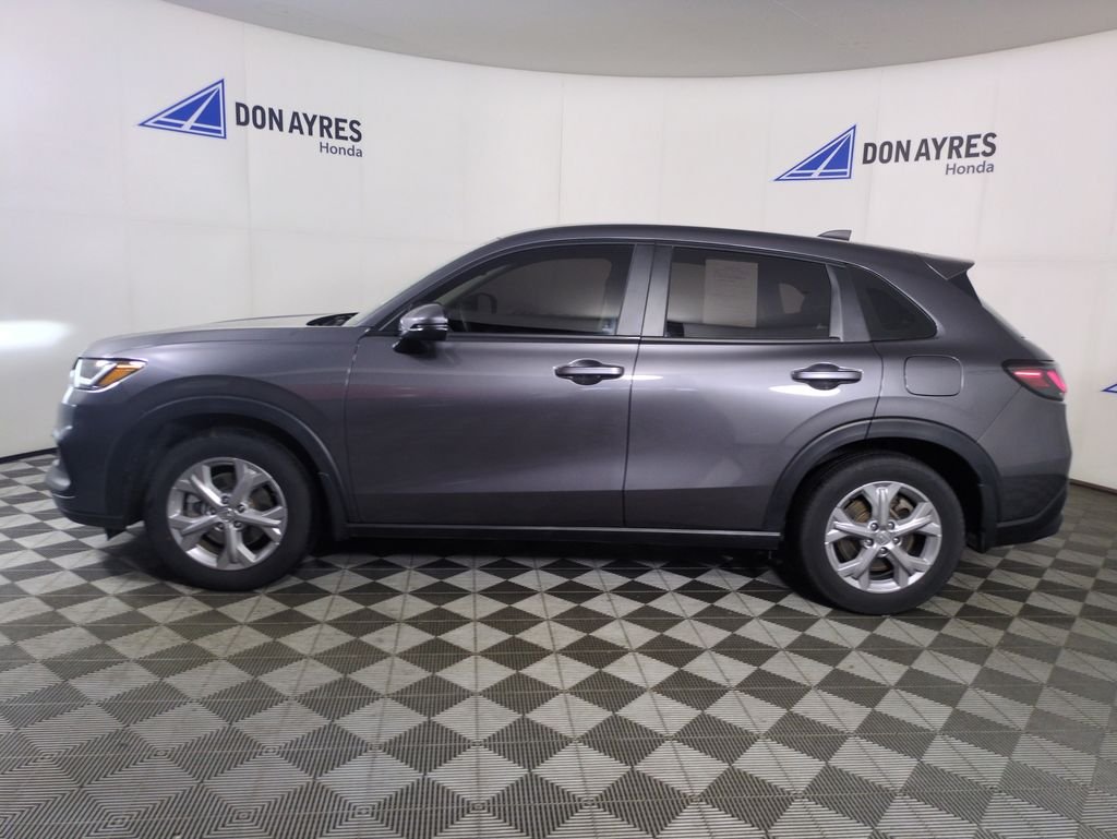 Used 2025 Modern Steel Metallic Honda LX image 2