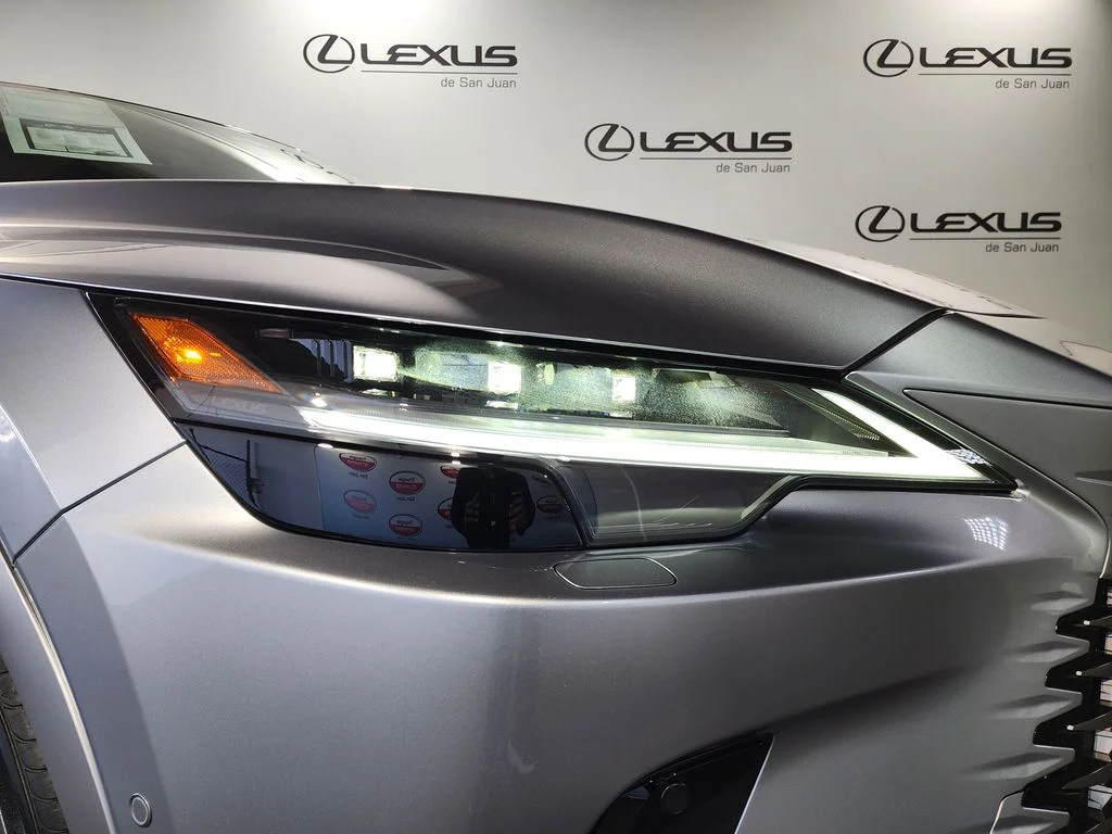 New 2026  Lexus 450h+ Luxury image 5