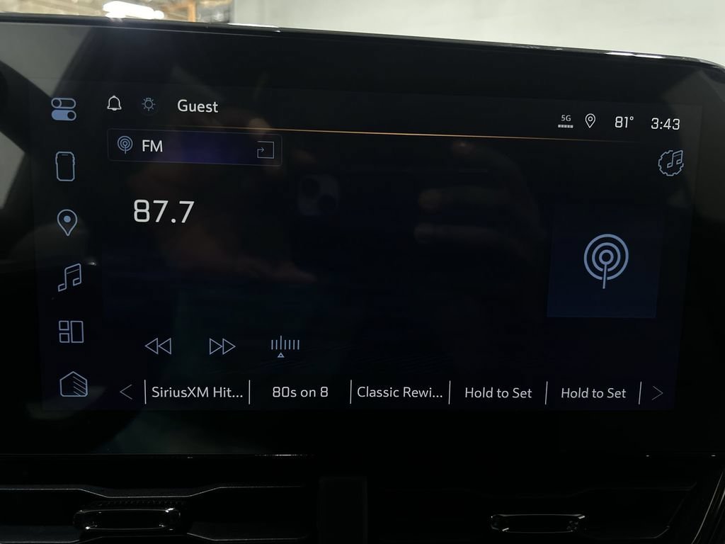 2027 Chevrolet Equinox RS - Photo 12