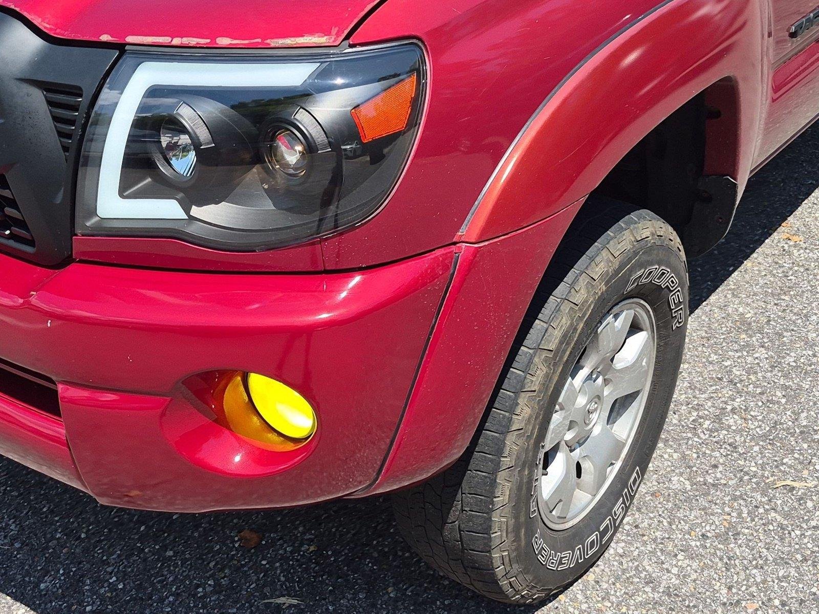 Used 2007  Toyota  image 9