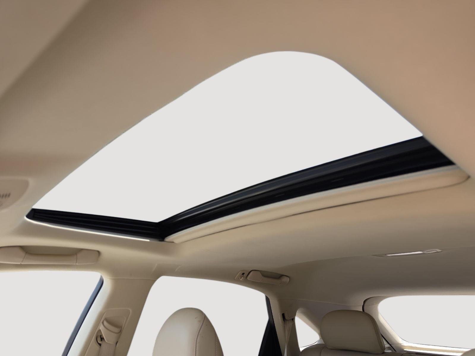 Used 2015 Satin Cashmere Metallic Lexus Base image 13