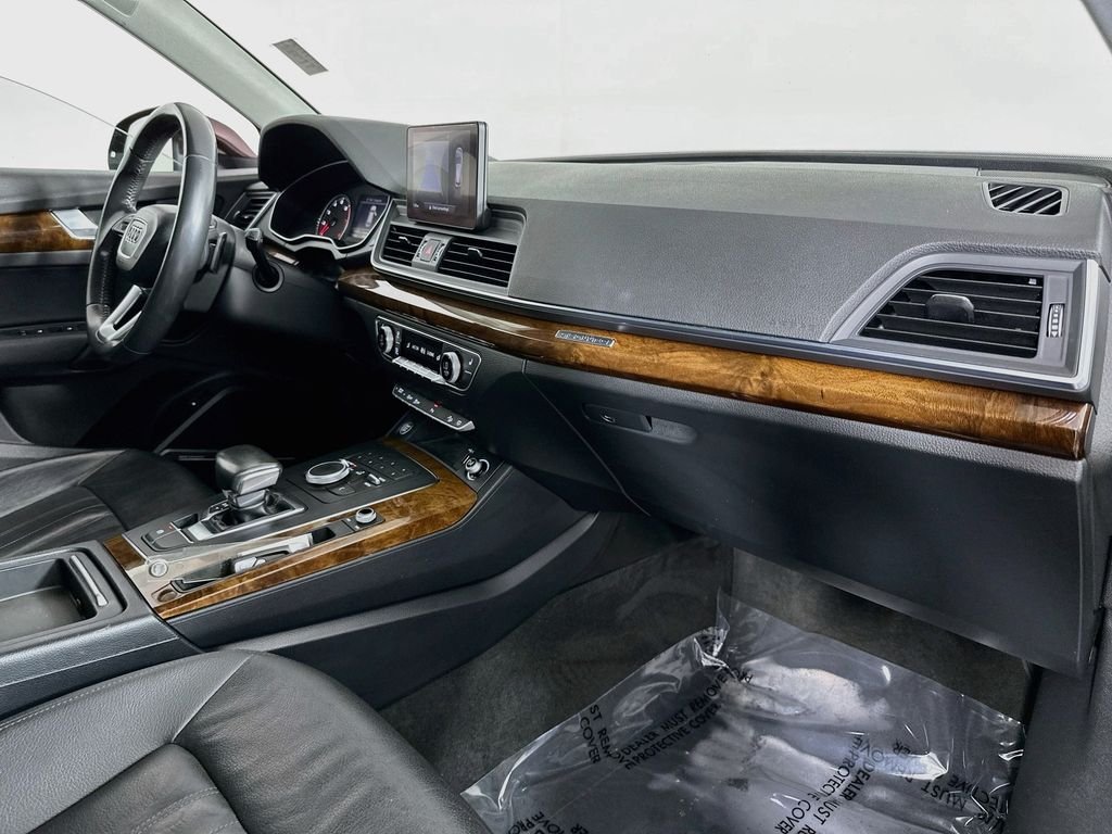 Used 2018 Gray Metallic Audi 2.0T Premium Plus image 31