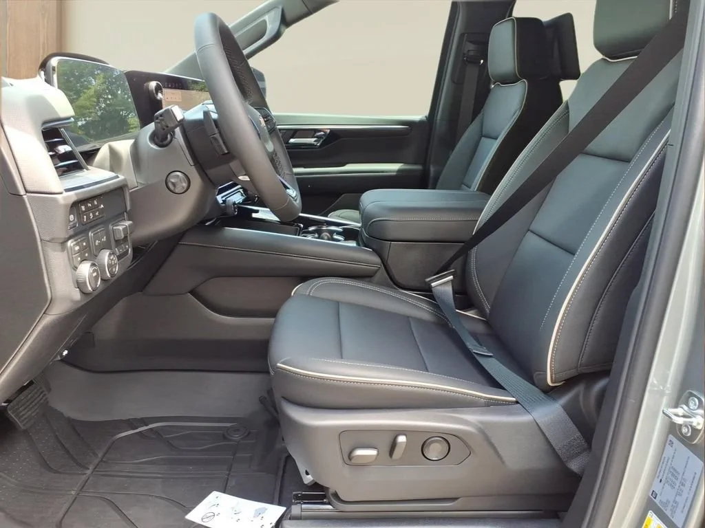 New 2026 Sterling Gray Metallic Chevrolet Premier image 14