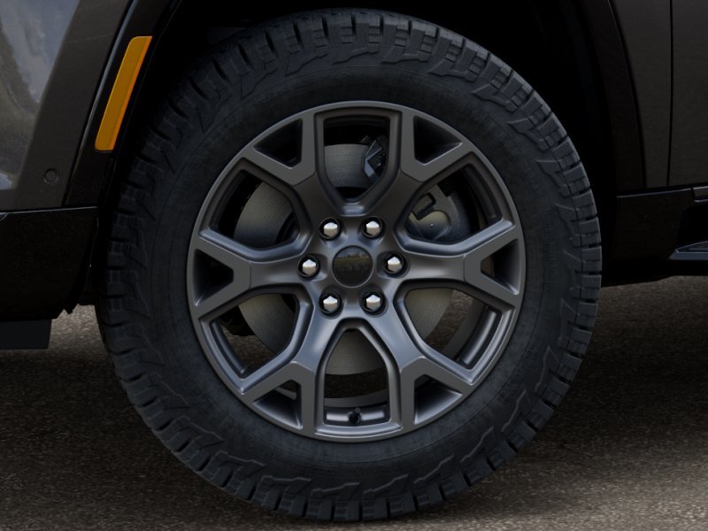 New 2026 Baltic-Gray Metallic Clear-Coat Exterior Paint Jeep Upland image 34