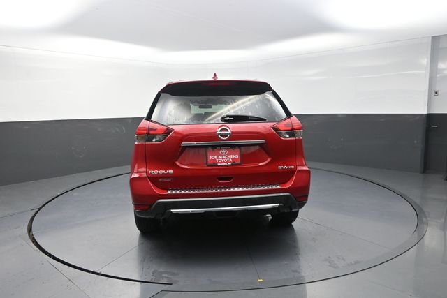 Used 2017 Red Nissan SV image 56