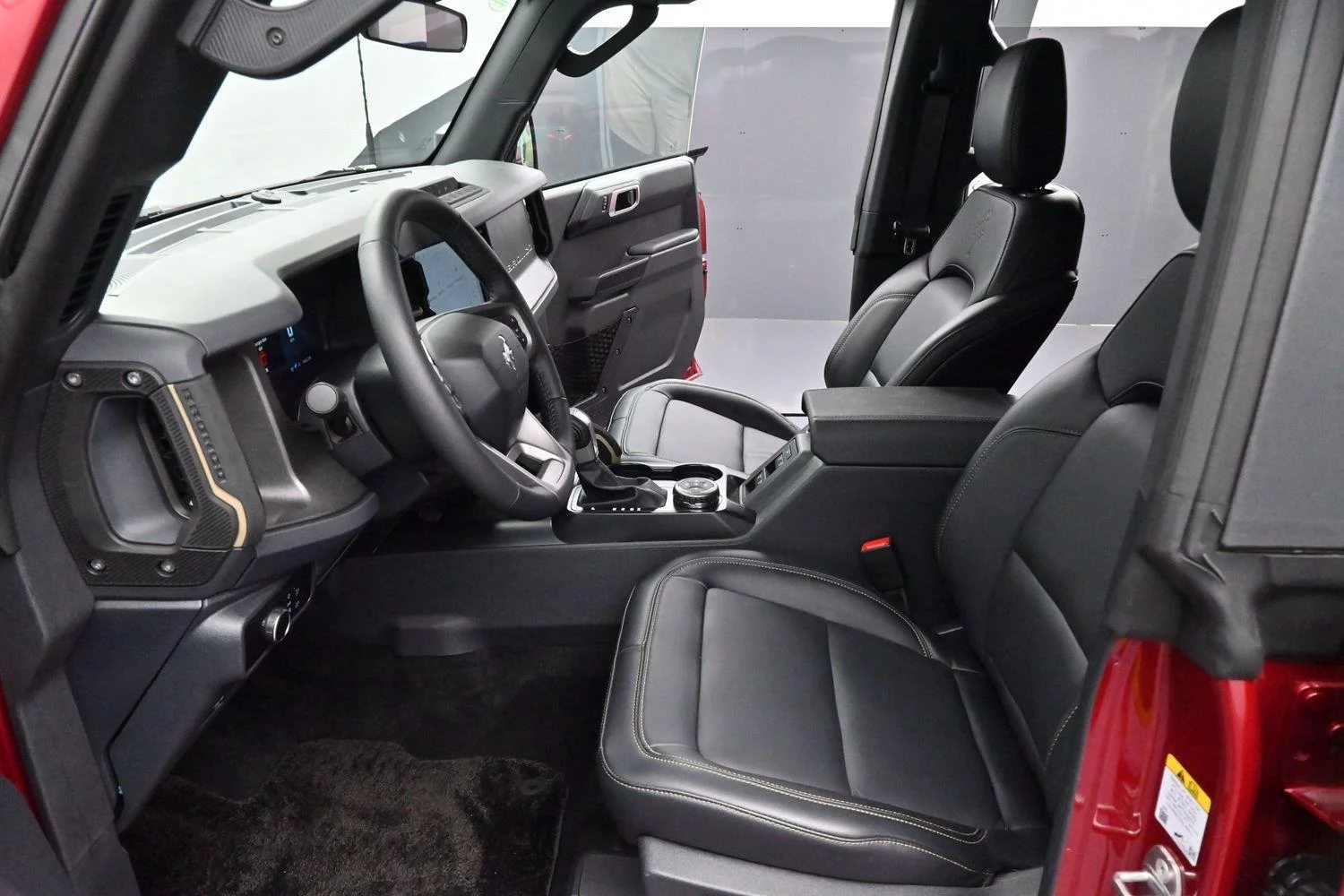 Used 2026 Ruby Red Metallic Tinted Clearcoat Ford Badlands image 11