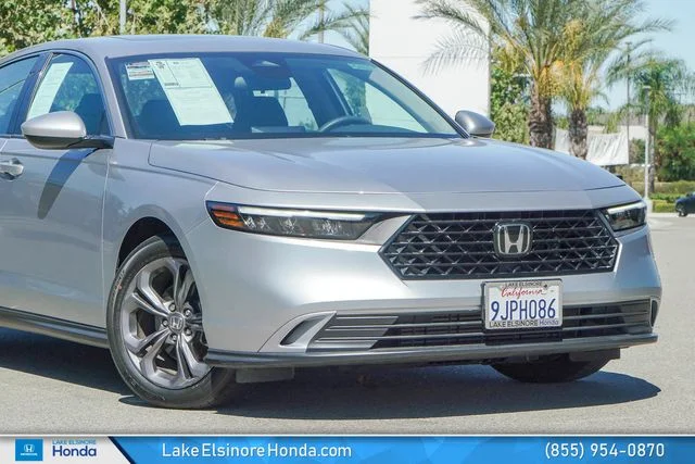 Used 2023 Lunar Silver Metallic Honda EX image 2