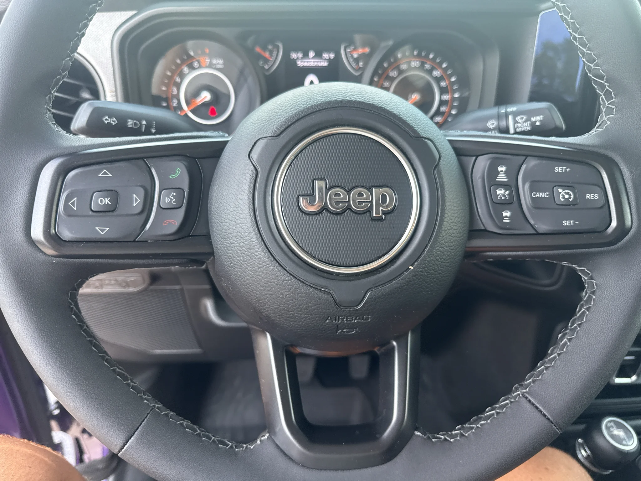 Used 2026 Reign Jeep Sport S image 16
