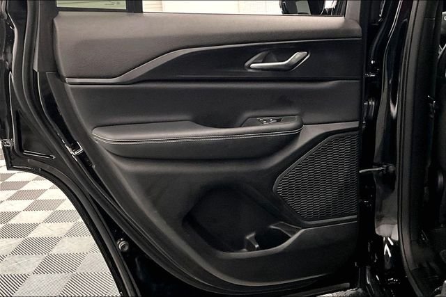 2023 Jeep Grand Cherokee Altitude - Photo 23