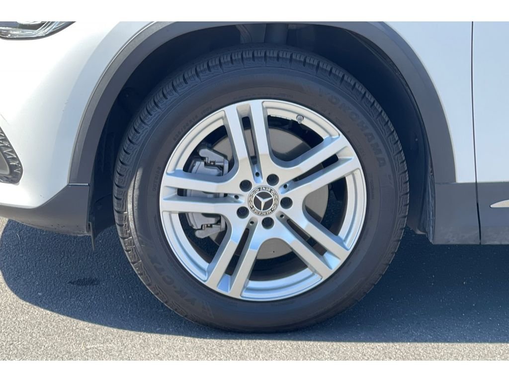 Used 2021 Polar White Mercedes-Benz 250 image 45