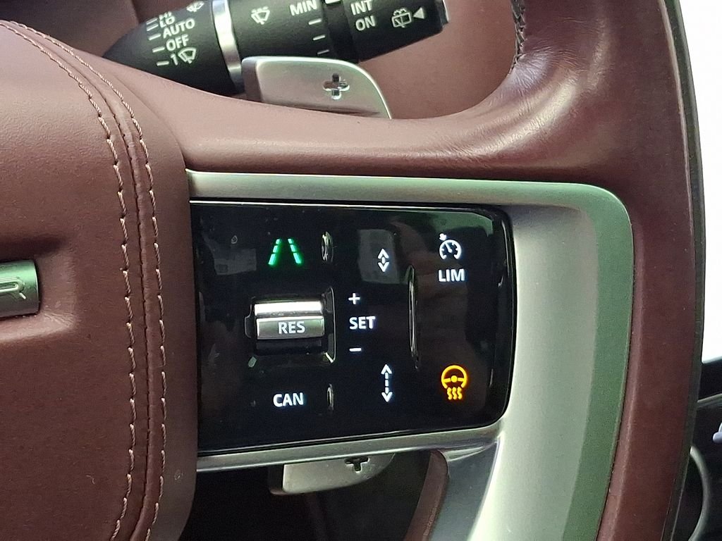 Used 2023  Land Rover Autobiography image 25
