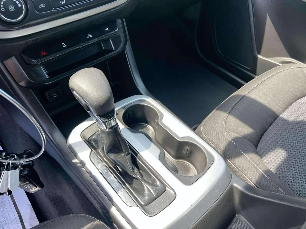 Used 2022 Summit White Chevrolet LT image 14