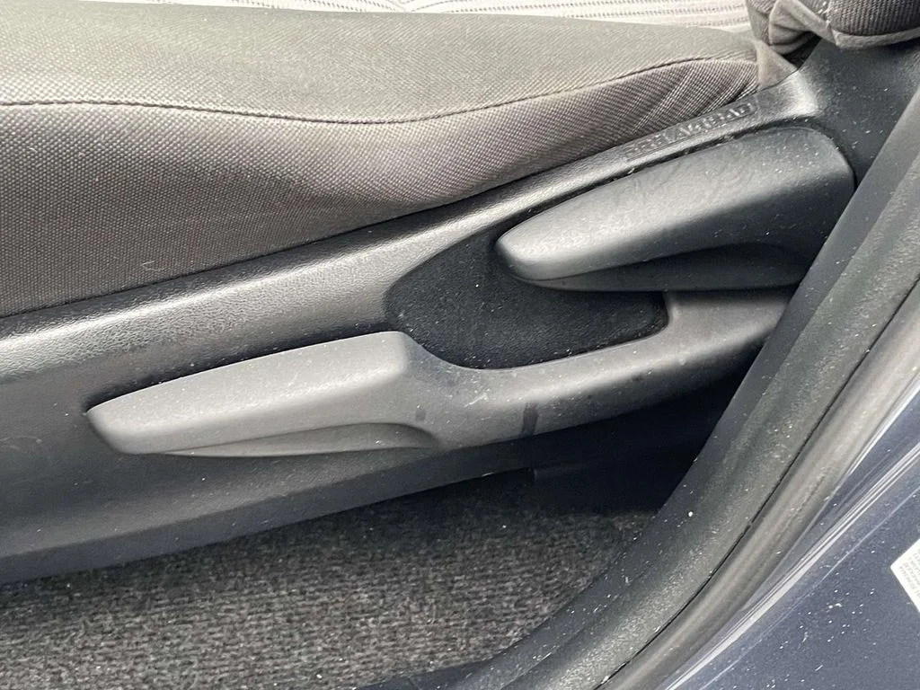 Used 2014 Shoreline Blue Pearl Toyota LE image 7