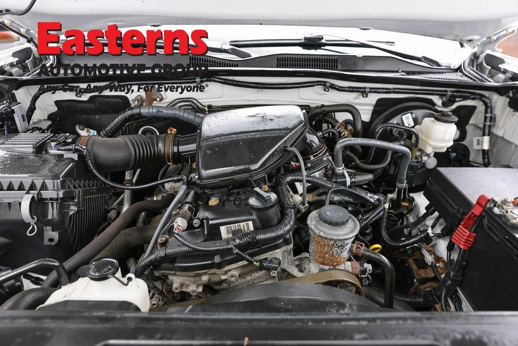 Used 2020 White Toyota SR image 7