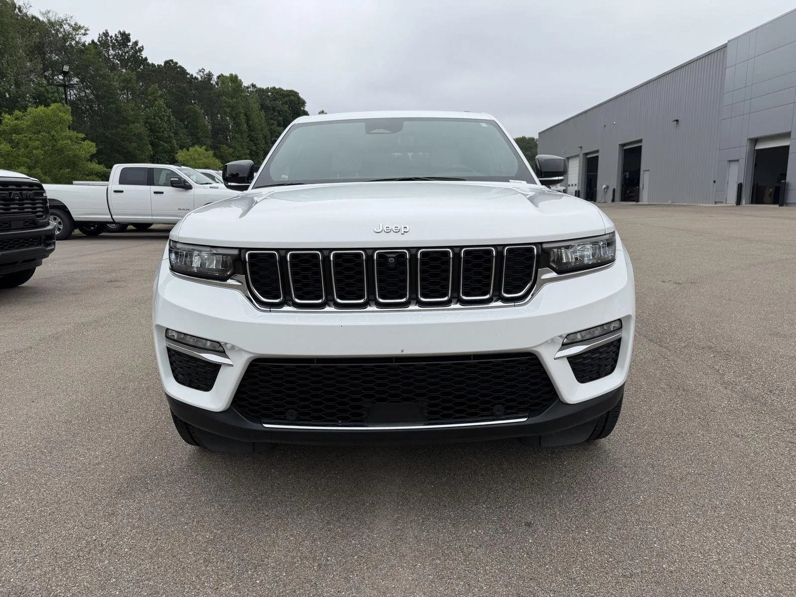 Used 2023 Bright White Clearcoat Jeep Limited image 2