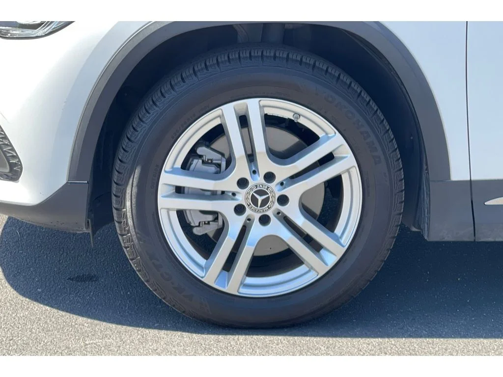 Used 2021 Polar White Mercedes-Benz 250 image 45