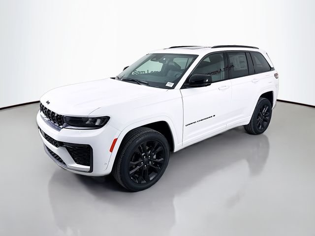 New 2026 Bright White Clear-Coat Exterior Paint Jeep Limited Reserve image 3