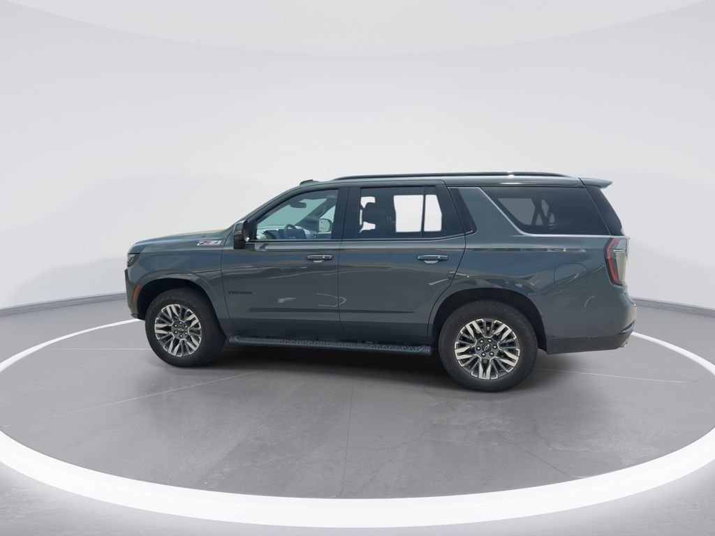 Used 2025 Gray Chevrolet Z71 image 5
