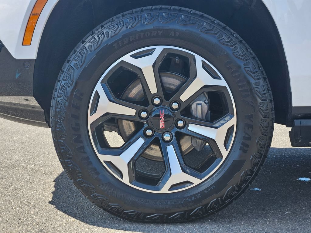 2025 GMC Yukon XL AT4 - Photo 22